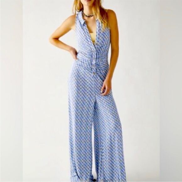 NWT Free People Shayla Halter Style Jumpsuit Size L - Picture 1 of 6